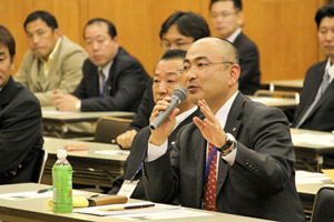 上西会長より三斎市について
