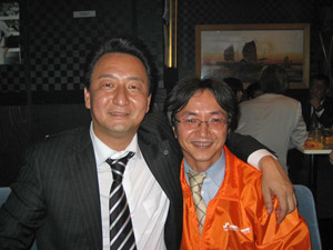 (左)総社YEG親会長、(右)大田YEG本田ブロック大会実行委員長