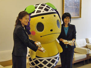 くらモニちゃん、二宮副委員長、、米田リーダー、