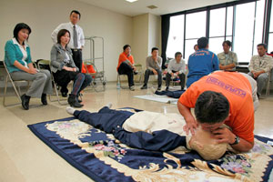 �l�`���g���l�H�ċz