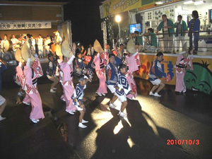 四国と言えば阿波踊り。四国のパワーを感じました。